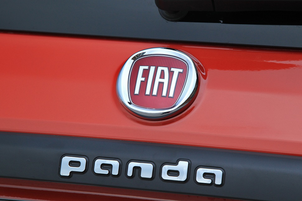 logo fiat panda