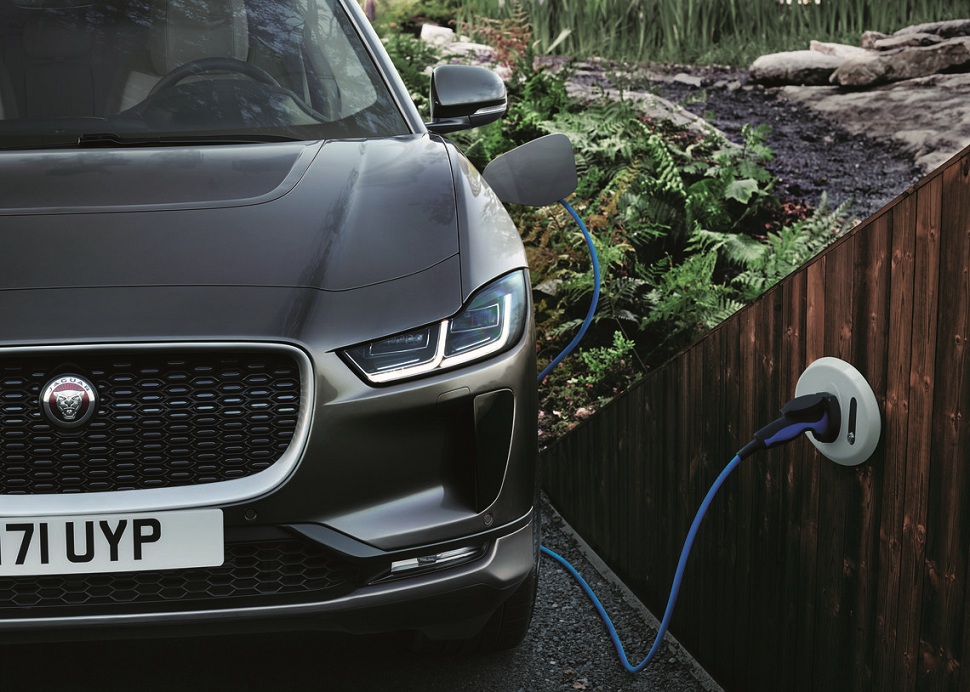 jaguar-automobile-i-pace-electrique