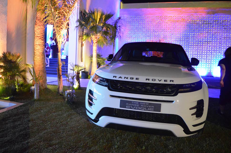 nouvelle evoque