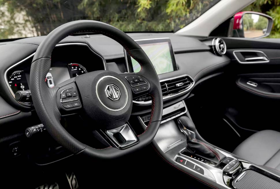 mg-hs-interieur