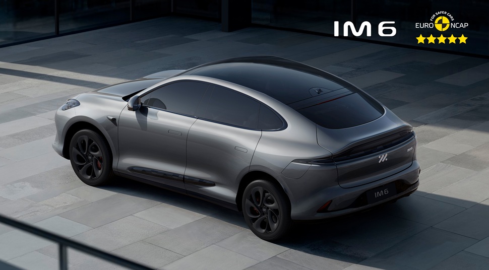 modele-im6-automoblie-electrique