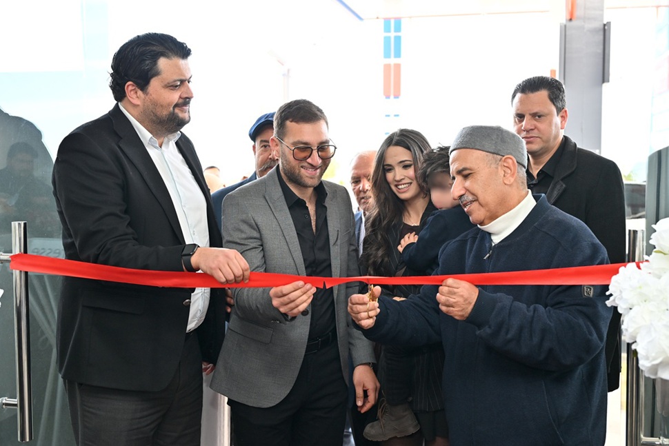 station-carburant-khnis