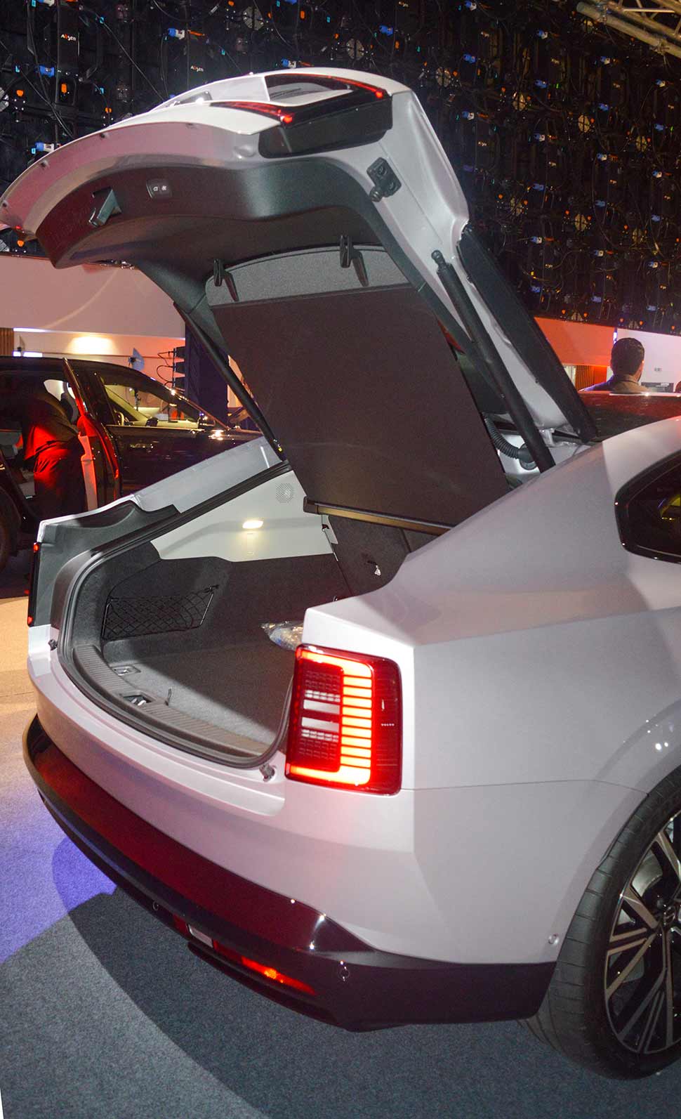 automobile-volvo-tunisie-prix-electrique