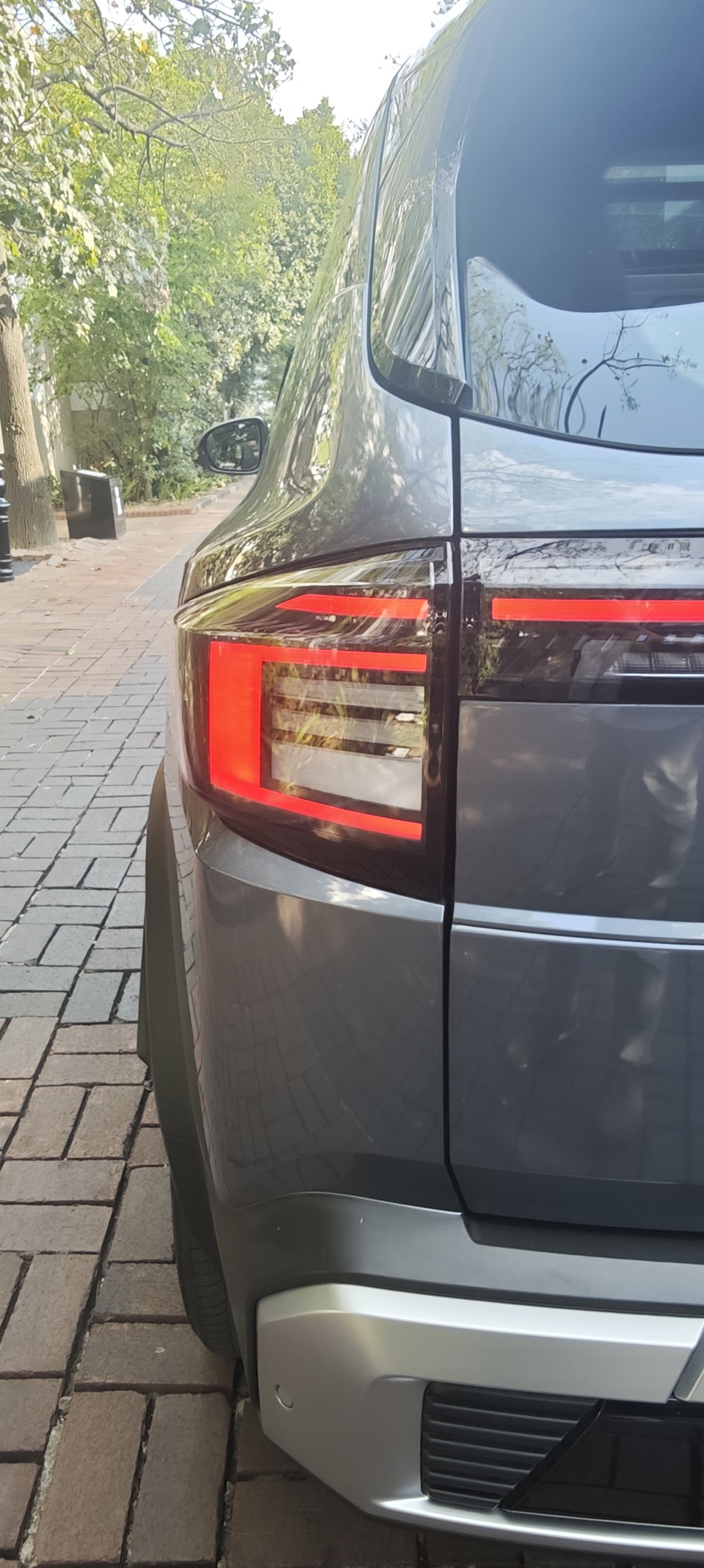 auto-nissan-tekton